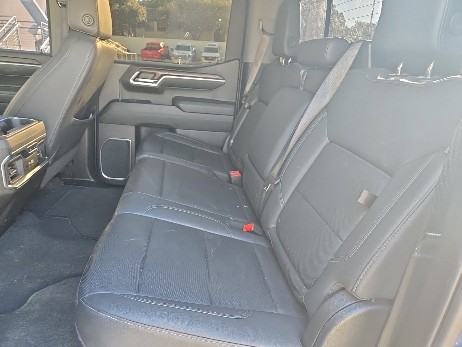 Used 2024 GMC Sierra 1500 SLT RWD image 10