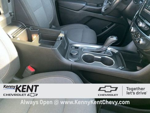 Used 2019 Chevrolet Traverse LT image 15