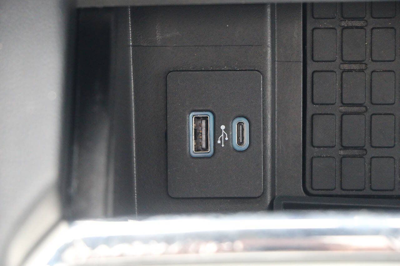 Used 2023 Ford Expedition Timberline AWD/4WD image 27