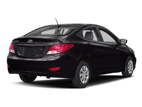 Used 2016 Hyundai Accent SE w/ Option Group 02 FWD image 2