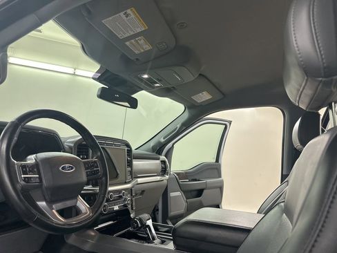 Used 2021 Ford F150 Lariat image 31