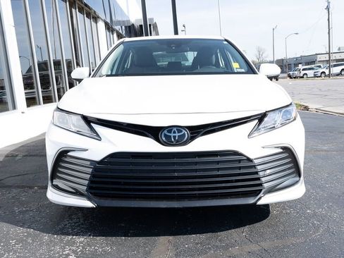 Used 2023 Toyota Camry LE FWD image 7