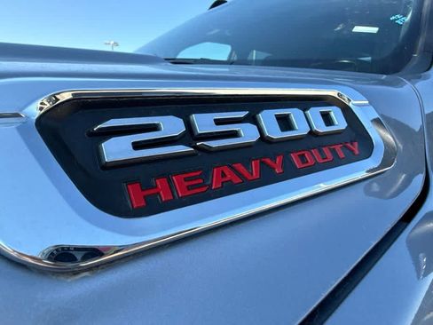Used 2024 RAM 2500 Big Horn AWD/4WD image 9