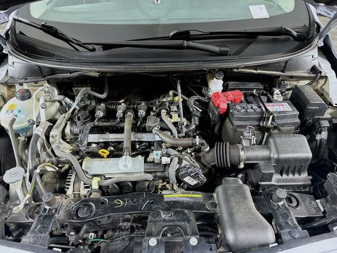 Used 2024 Nissan Versa SV FWD image 30
