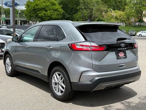 Used 2023 Ford Edge SEL w/ Convenience Package AWD/4WD image 8