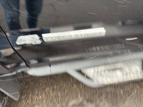 Used 2018 Ford F350 Lariat w/ Lariat Value Package image 10