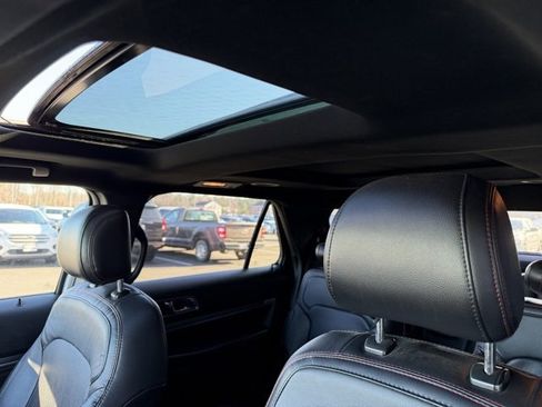 Used 2017 Ford Explorer Sport w/ Equipment Group 401A image 14