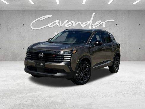 New 2026 Nissan Kicks SR FWD image 1