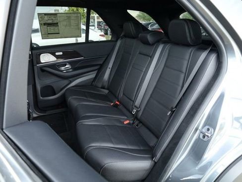 Used 2024 Mercedes-Benz GLE 450e 4MATIC image 25