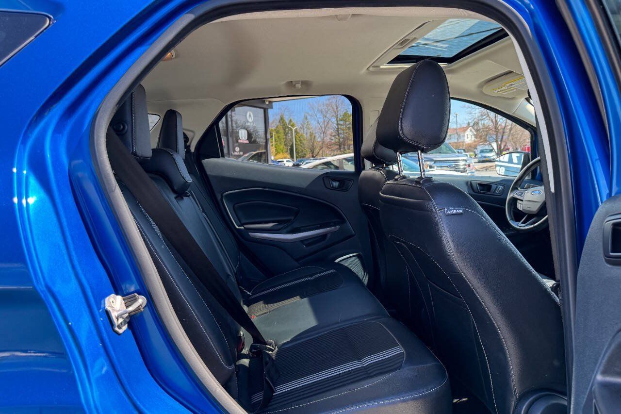 Used 2020 Ford EcoSport SES w/ SES Black Appearance Package AWD/4WD image 14