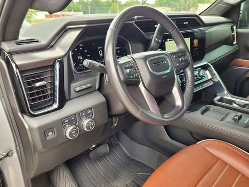 Used 2024 GMC Sierra 2500 Denali Ultimate w/ Max Trailering Package AWD/4WD image 24