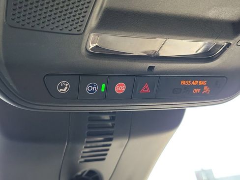 Used 2024 Chevrolet Traverse LS w/ Midnight/Sport Edition image 15