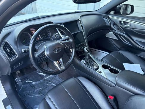 Used 2018 INFINITI Q60 3.0t Luxe image 17