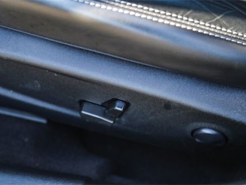 Used 2022 Chrysler 300 S image 21