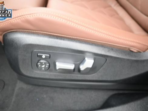 Used 2027 BMW X6 xDrive40i AWD/4WD image 15
