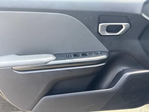 Used 2025 Kia K4 FWD image 24