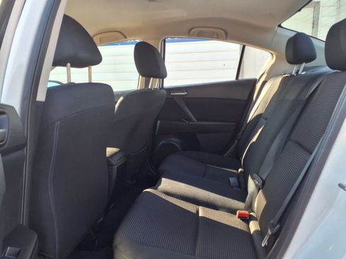 Used 2012 MAZDA MAZDA3 i Sport image 7