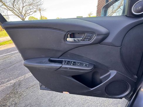 Used 2017 Acura RDX AWD image 32