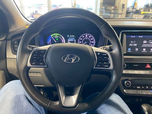 Used 2019 Hyundai Sonata SE image 18