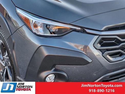 Used 2024 Subaru Crosstrek 2.0i Premium image 10