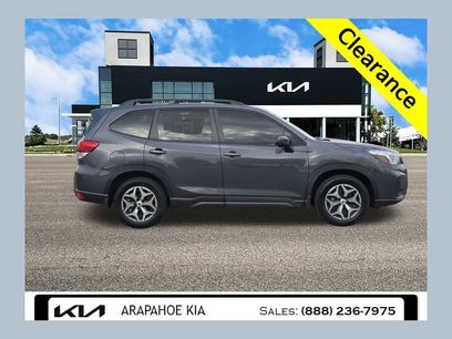 Used 2021 Subaru Forester Premium w/ Popular Package #1