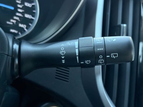 Used 2019 Subaru Ascent Limited w/ Popular Package #3 image 26