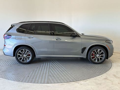 Certified 2026 BMW X5 M60i AWD/4WD image 8