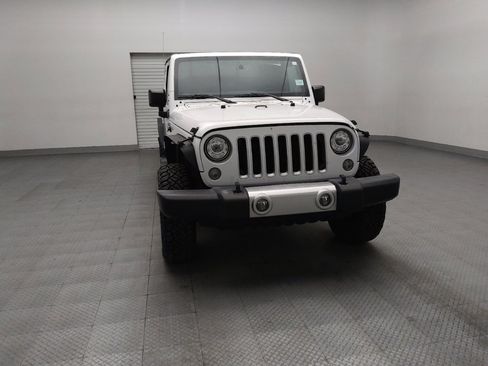 Used 2017 Jeep Wrangler Unlimited Sahara w/ Max Tow Package image 14