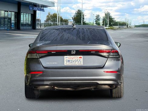 Certified 2024 Honda Accord EX image 7