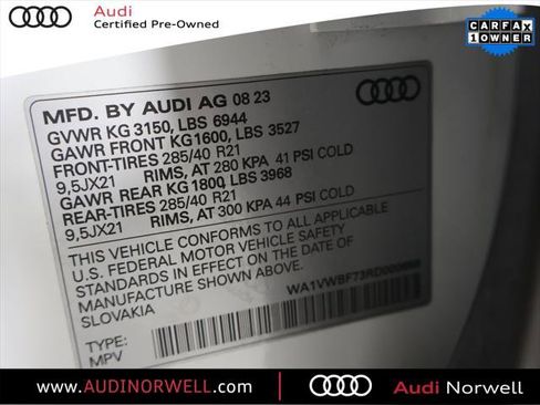 Certified 2024 Audi SQ7 Prestige image 3