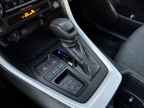 Certified 2024 Toyota RAV4 XLE image 22