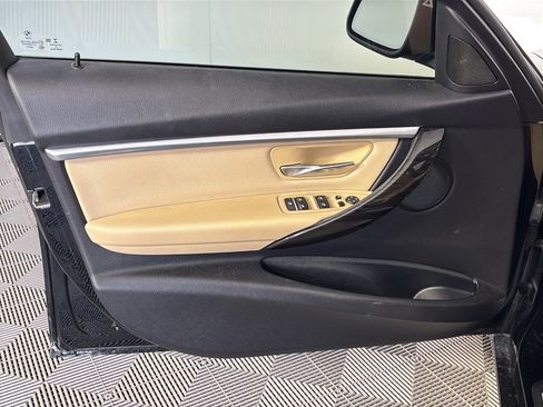 Used 2018 BMW 330i Sedan RWD image 14