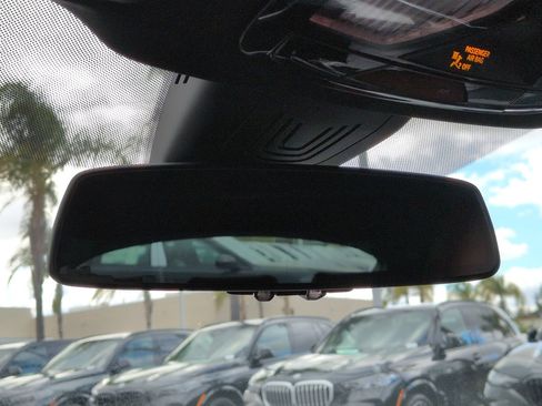 Used 2023 BMW i4 eDrive40 w/ Premium Package RWD image 26