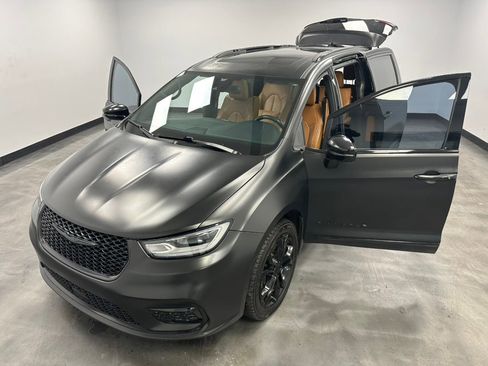 Used 2022 Chrysler Pacifica Pinnacle image 22