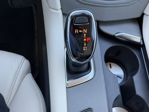 Used 2019 Cadillac XT5 Luxury image 28