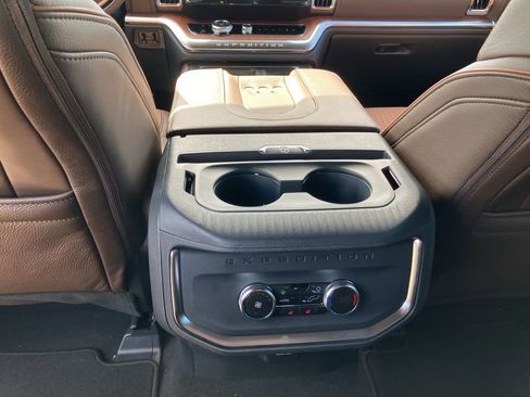 New 2025 Ford Expedition King Ranch image 23