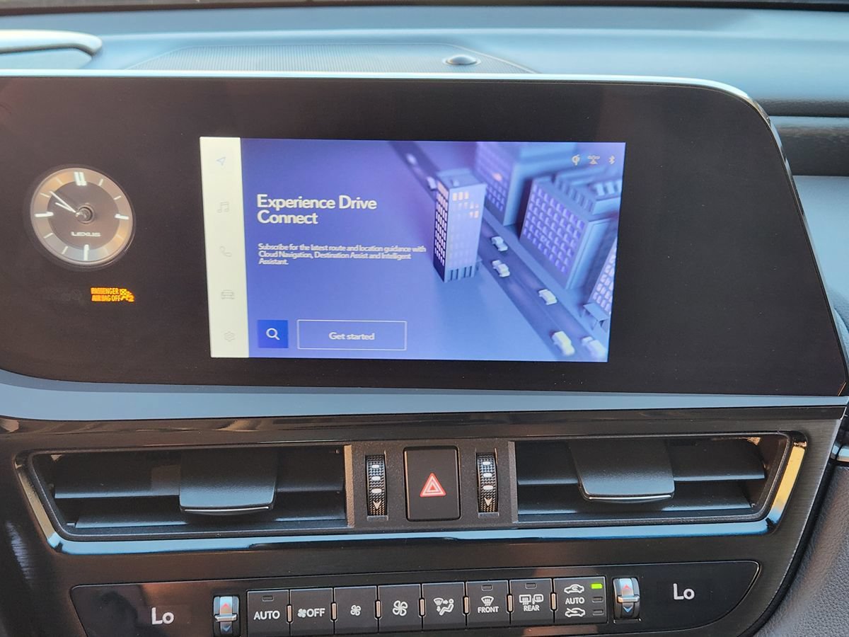Used 2024 Lexus ES 350 w/ Premium Package FWD image 30