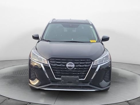 Used 2023 Nissan Kicks SV image 8