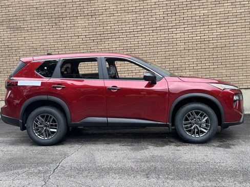 New 2026 Nissan Rogue S FWD image 5