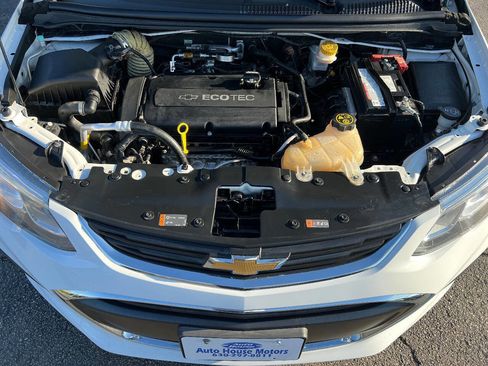 Used 2017 Chevrolet Sonic LT FWD image 37