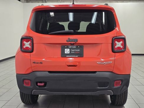 Used 2021 Jeep Renegade Trailhawk image 13