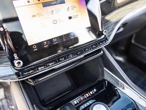 Used 2022 Jeep Wagoneer Series II w/ Premium Group I image 28