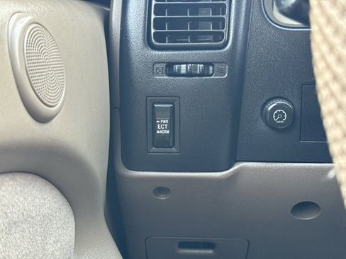 Used 2003 Toyota Tacoma PreRunner image 24