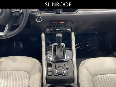 Used 2023 MAZDA CX-5 AWD 2.5 S w/ Premium Package image 9