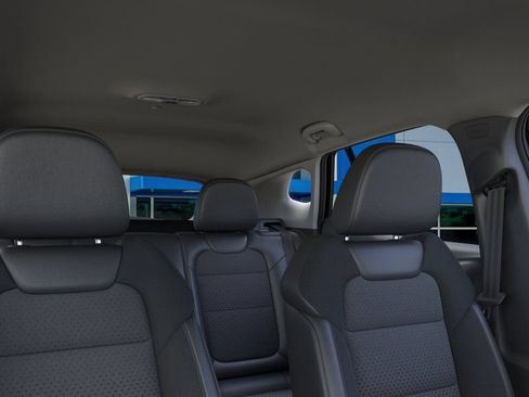 New 2026 Chevrolet Trax LT w/ LT Convenience Package FWD image 45