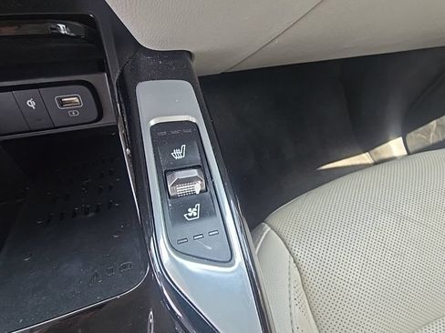 Used 2022 Kia Sorento SX FWD image 18