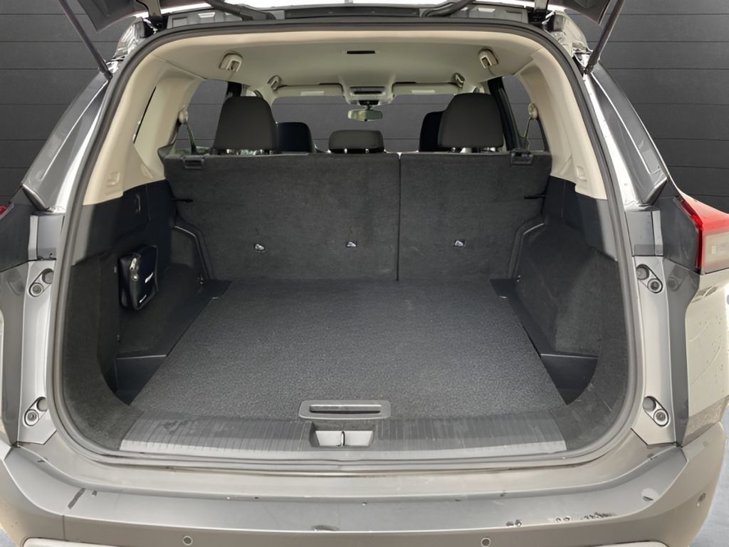 Used 2021 Nissan Rogue SV AWD/4WD image 22
