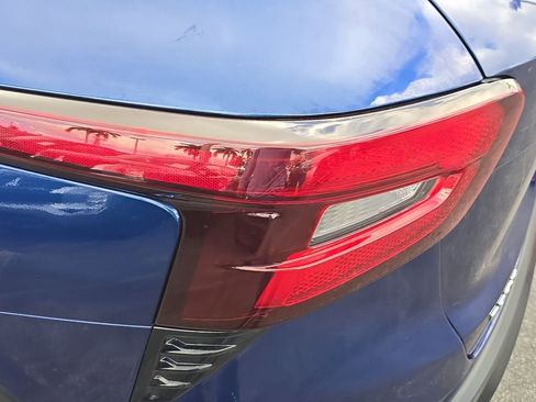 Used 2024 Chevrolet Trax LT image 5