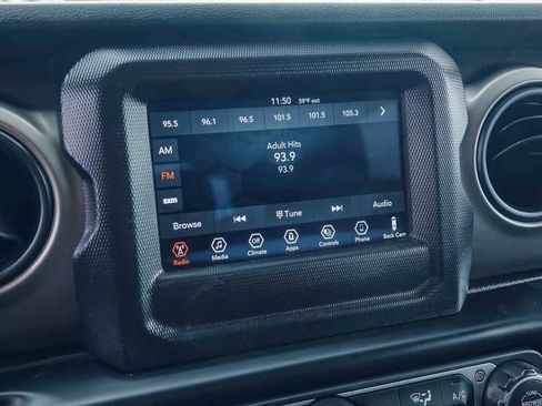 Certified 2021 Jeep Wrangler Sport S image 13