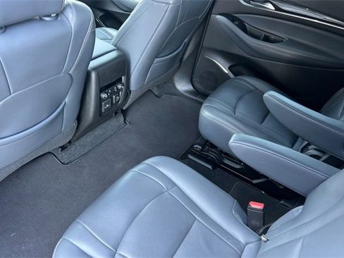 Used 2024 Buick Enclave Premium image 14